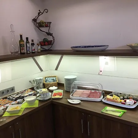 Stadthotel Bernstein Otel 3*